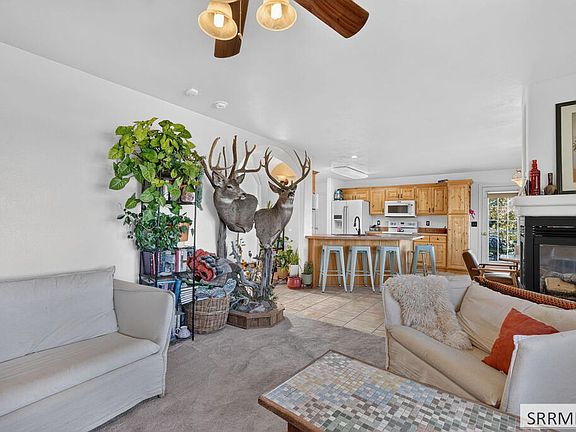 5th image of 2666 Castle Peak Way