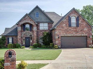 412 E Wichita Ct, Broken Arrow, OK 74012
