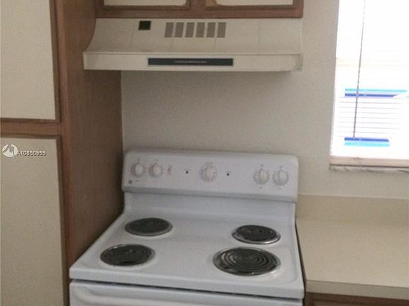 3rd image of 1401 Village Blvd APT 321