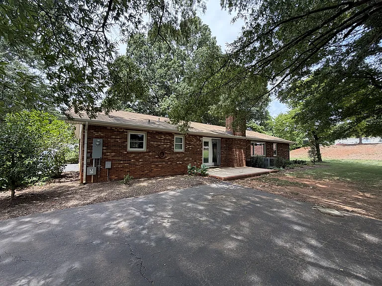 1130 Turnersburg Hwy — Photo 25