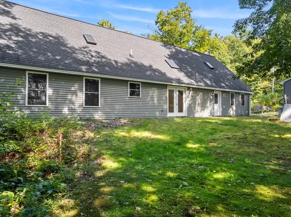 91 Rowe Road, Windsor, ME 04363