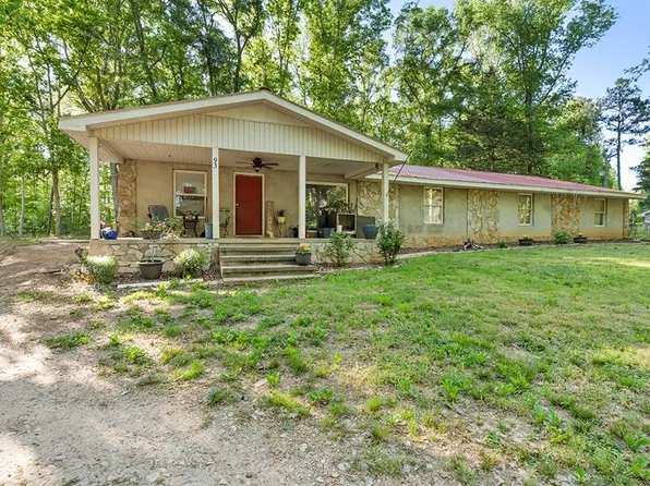 93 York Dr, Iva, SC 29655