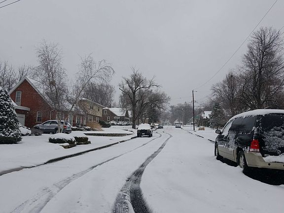5th image of 432 W Doubet Ct