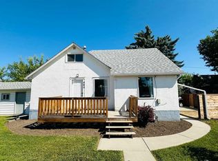 460 S 3rd Ave W, Drumheller, AB T0J0Y3