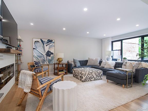 2nd image of 72 Pondfield Road West #1G