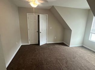 900 Maple Dr #1A, Vidalia, GA 30474