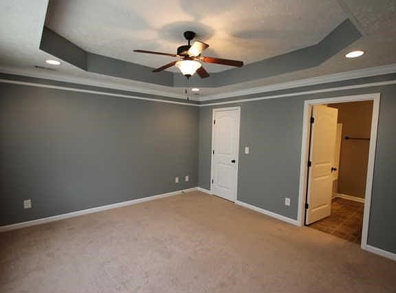 5th image of 3764 Man O War Blvd