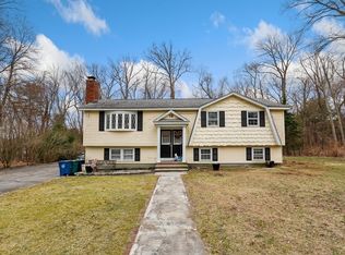 12 Theresa Ave, Billerica, MA 01821