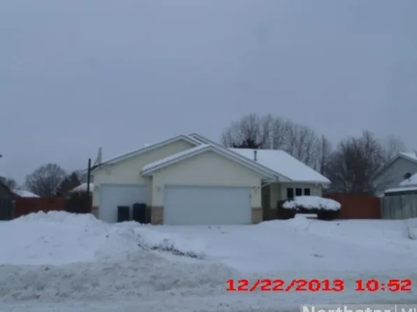 12344 Yucca St NW, Coon Rapids, MN 55433