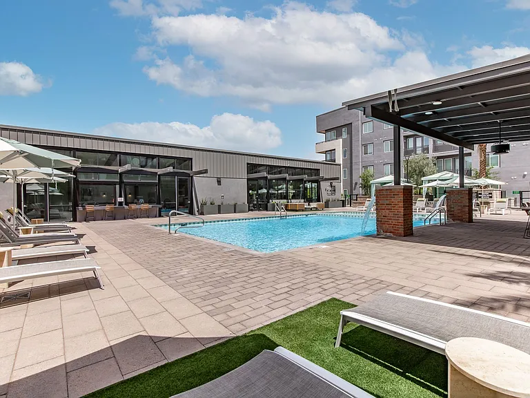 Onyx Uptown PHX — Photo 14