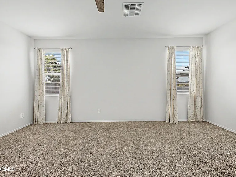 18363 W Whispering Wind Dr — Photo 12