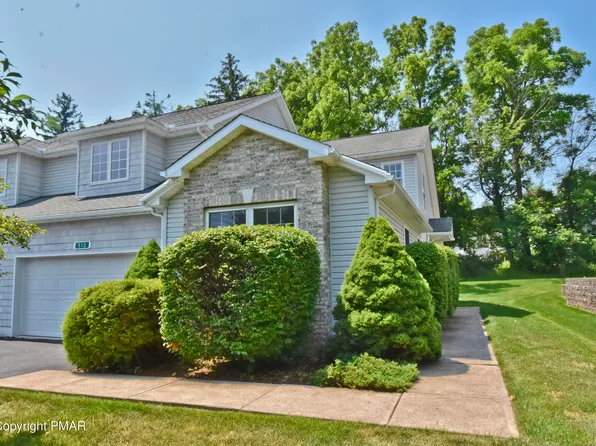 513 Woodhaven Ln, Stroudsburg, PA 18360