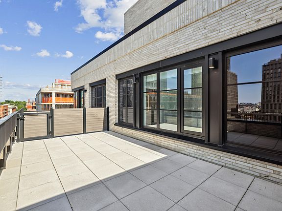 4th image of 499 President St #837