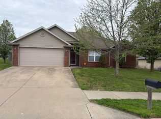 4001 Kirkwood Ct, Columbia, MO 65202