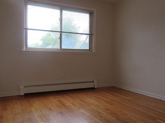 5th image of 4431 Prescott Ave APT 1D