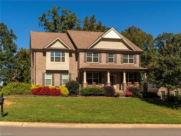 1207 Brookview Dr, Elon, NC 27244