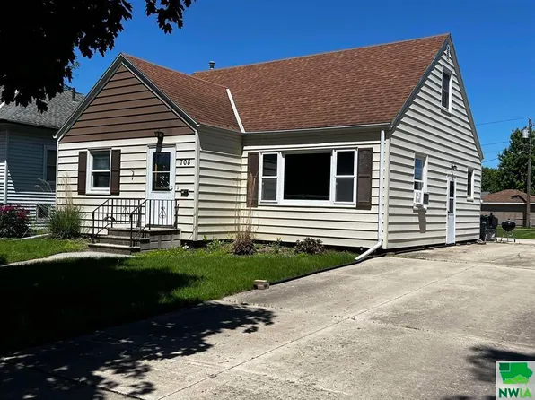 708 5th St, Melvin, IA 51249