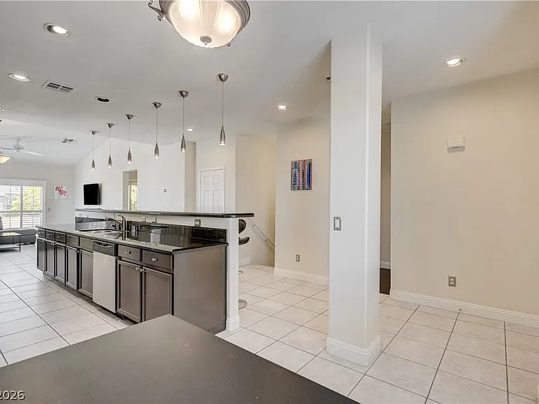 804 Peachy Canyon Cir #201 — Photo 15