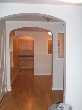 4th image of 116 N Grant St APT B