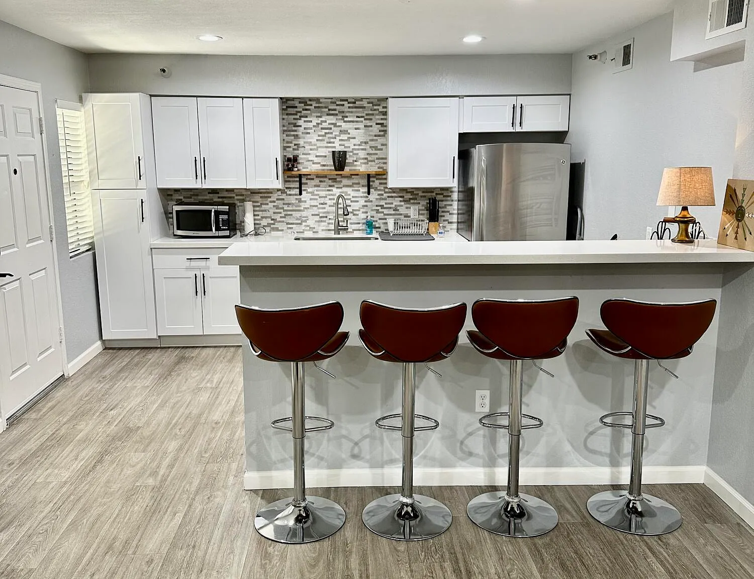 2 bed, 2.0 bath, 952 sqft, $2,300 — Photo 3