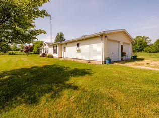 2638 N County Line Rd, Watervliet, MI 49098