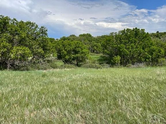 4th image of Beaubien Way