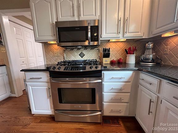 5th image of 7923 Kings Shore Dr