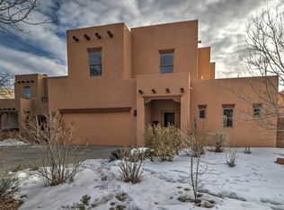 1573 Corte La Canada, Santa Fe, NM 87501
