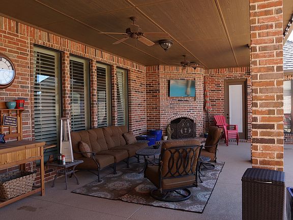 5th image of 2121 Blackwood Dr