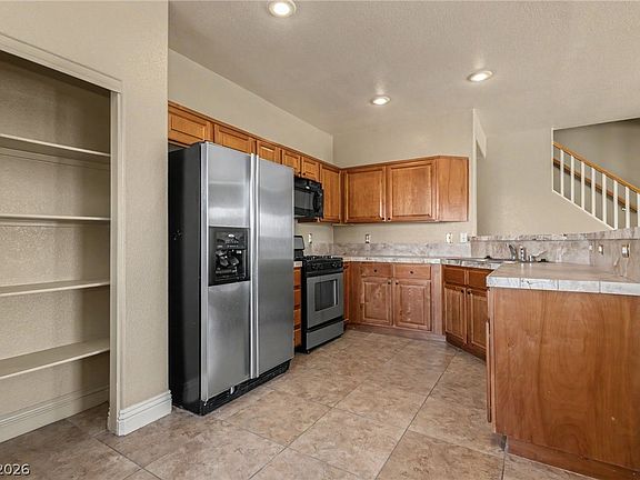 3rd image of 6752 Lookout Lodge Ln Unit 2