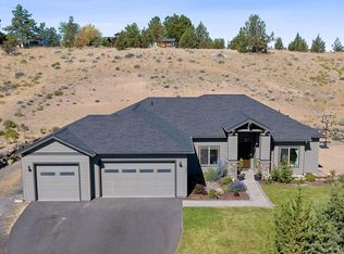 2273 NE Valley View Ct, Madras, OR 97741
