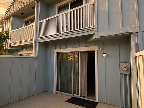3rd image of 6262 RIVERWALK Lane #3