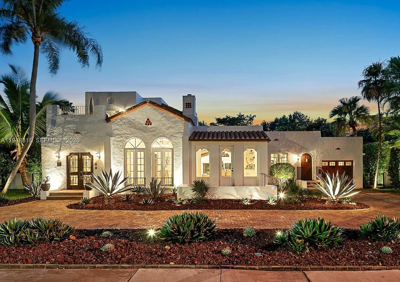1234 S Greenway Dr