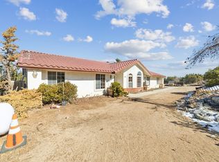 3010 Silver Ridge Dr, Pinon Hills, CA 92372
