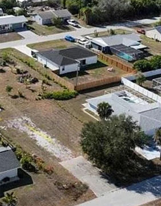 2nd image of 7279 Wicklow Ln