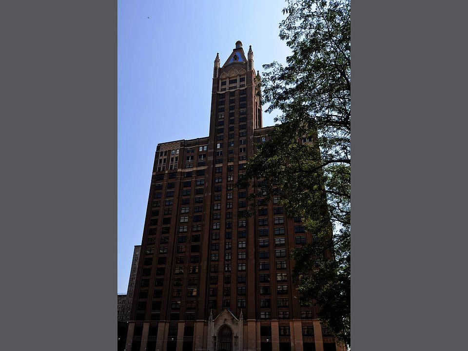1st image of 680 N Lake Shore Dr APT 1623
