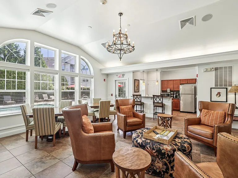 The Residences at Seven Gables — Photo 13