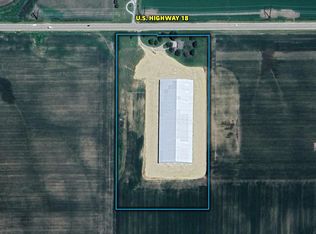 505 E Main St, Cobb, WI 53526