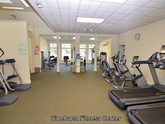 5th image of 5 Spyglass Ct