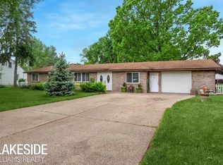 47387 Ladd Ave, Shelby Township, MI 48317