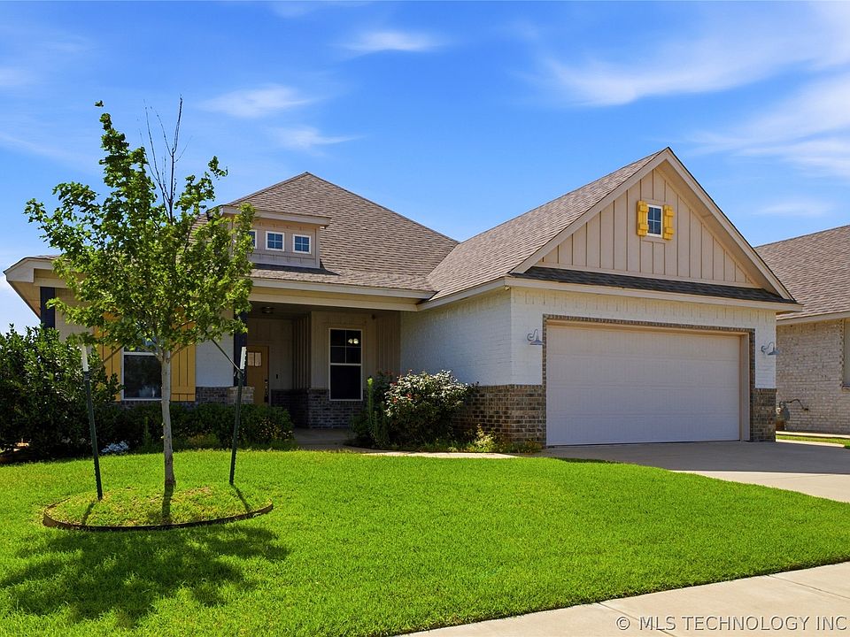 1st image of 2912 Wild Rose Ln