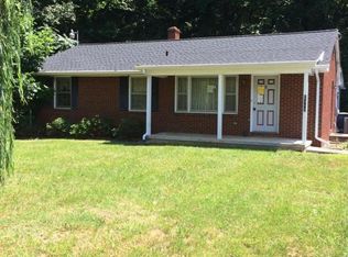 2402 Owen Dr SE, Roanoke, VA 24014