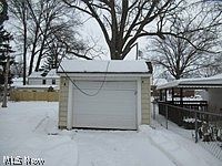 3rd image of 249 Roosevelt Ave