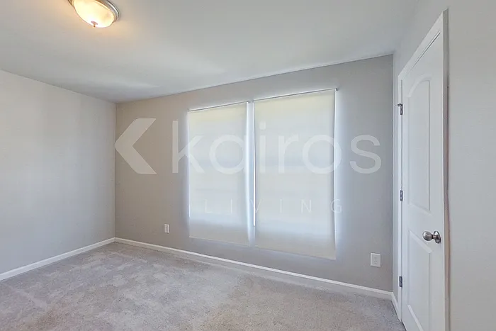 111 Lochwolde Dr — Photo 18