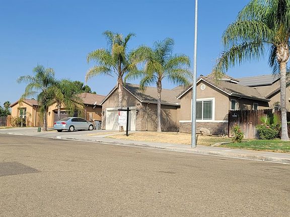 3rd image of 5563 E Florence Ave
