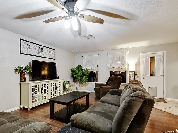 4th image of 4310 BITTERWOOD DR