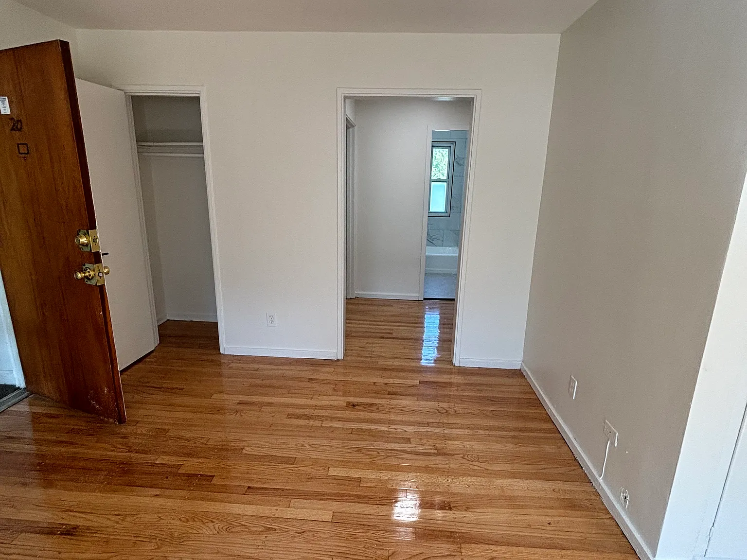 2 bed, 800 sqft, $1,395 — Photo 4
