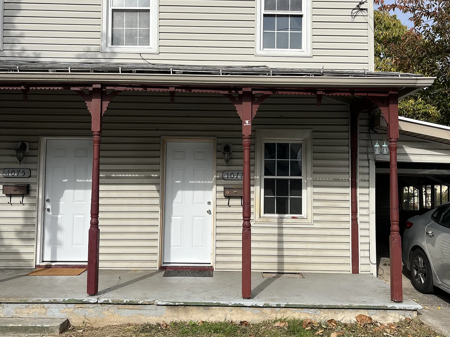 1077 Main Street - 1 — Photo 2