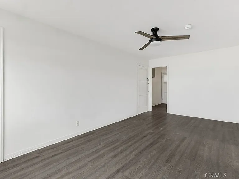 2441 3rd St #7 — Photo 9