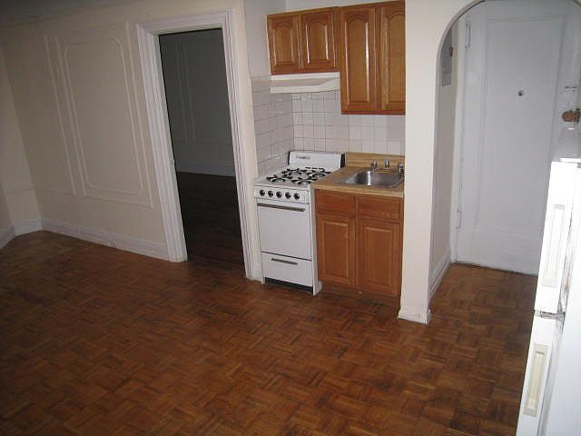 1st image of 4115 60th St #A3